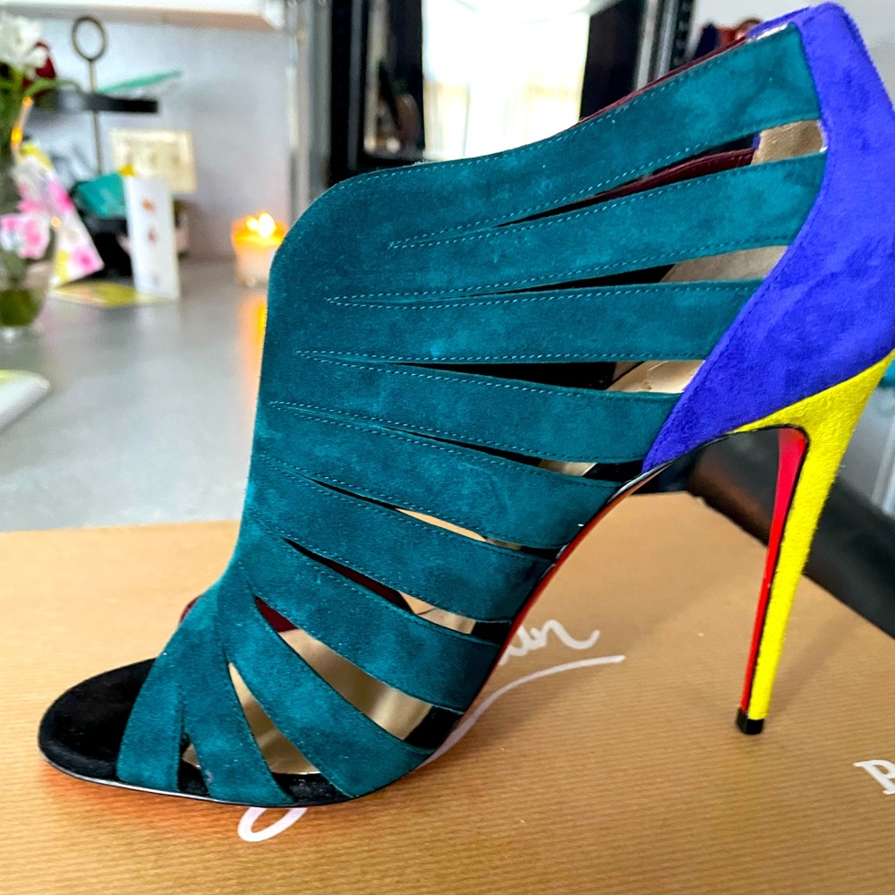 Christian louboutin heels